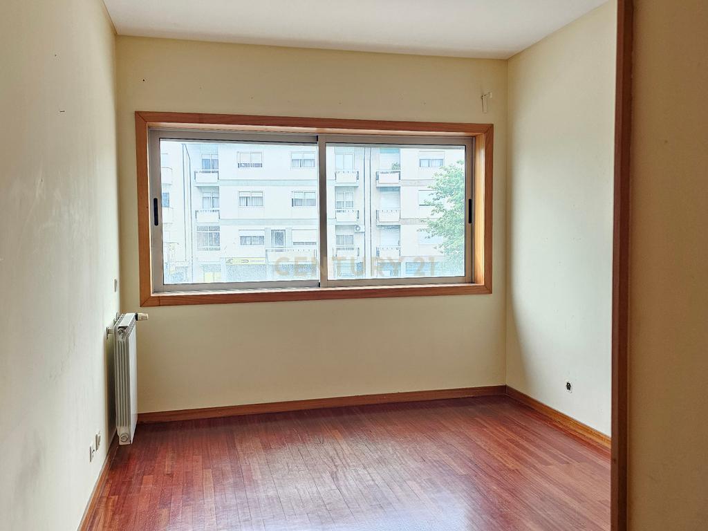 Apartamento T4 Leça do Balio, Matosinhos - Image 23