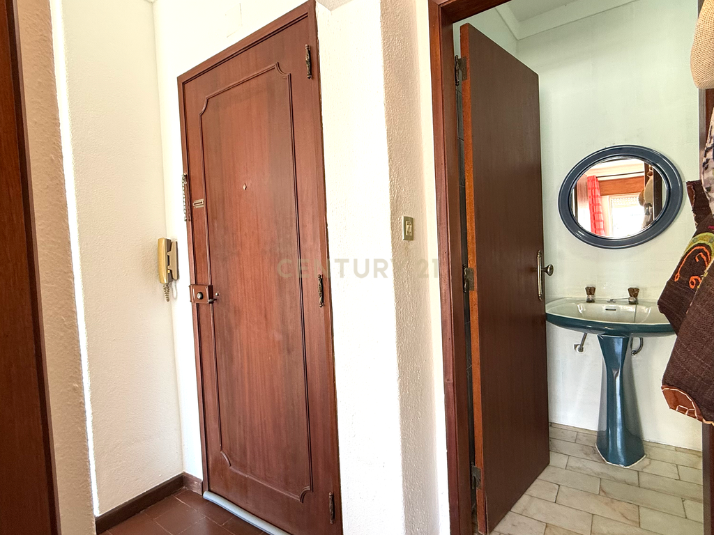 Apartamento cheio de Luz e Próximo da Praia - Image 18