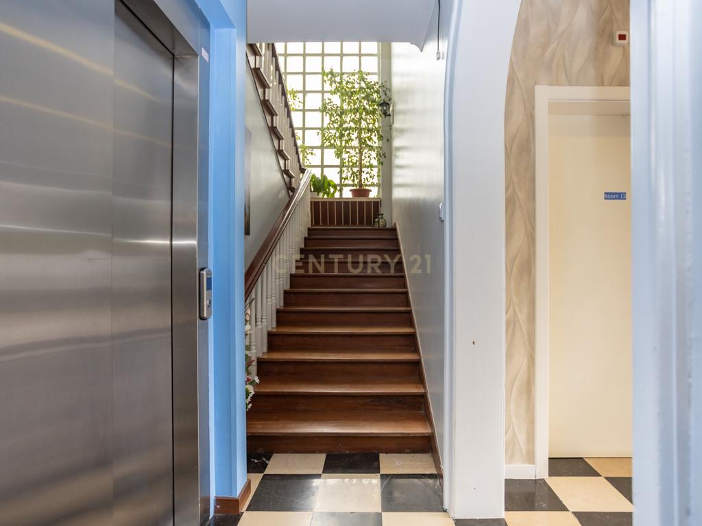 Fantástica Moradia Versátil com Piscina e Jardim, junto a serra da Arrábida – Setúbal - Image 68