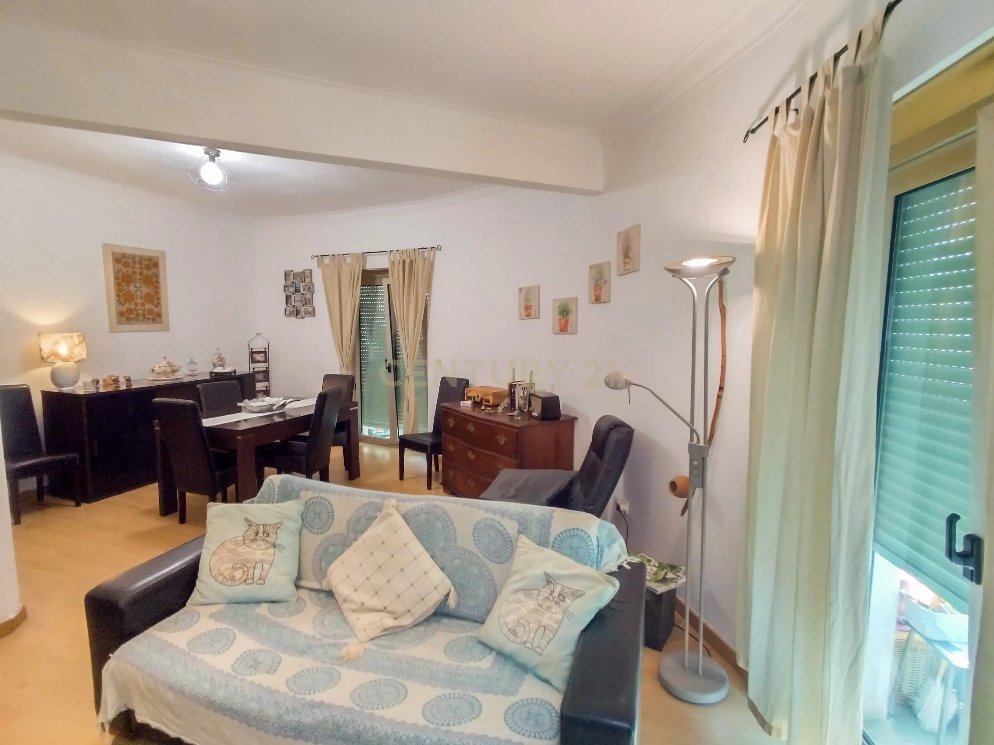Apartamento T2 Venteira / Amadora - Image 3
