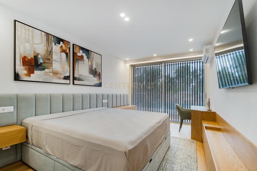 Apartamento T3 de charme totalmente mobilado no Belas Clube de Campo - Image 18