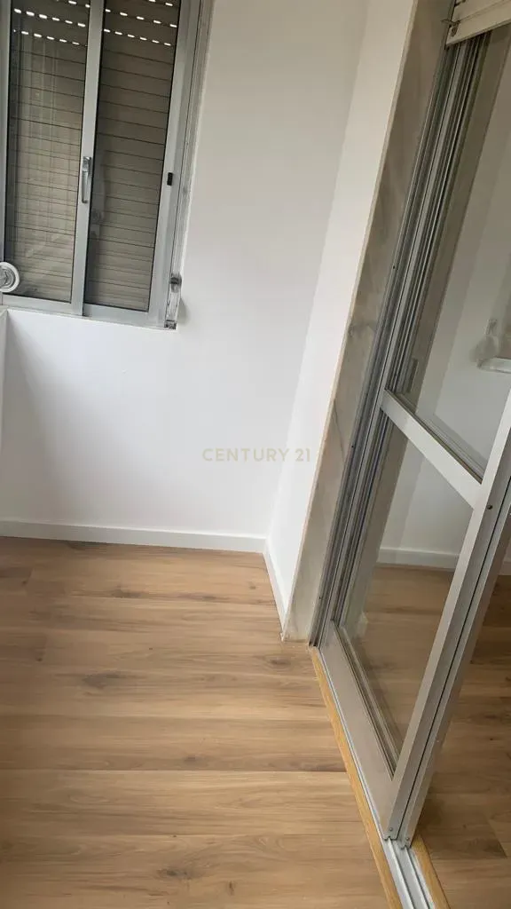 Apartamento para Investimento Metro de Alfornelos - Image 5