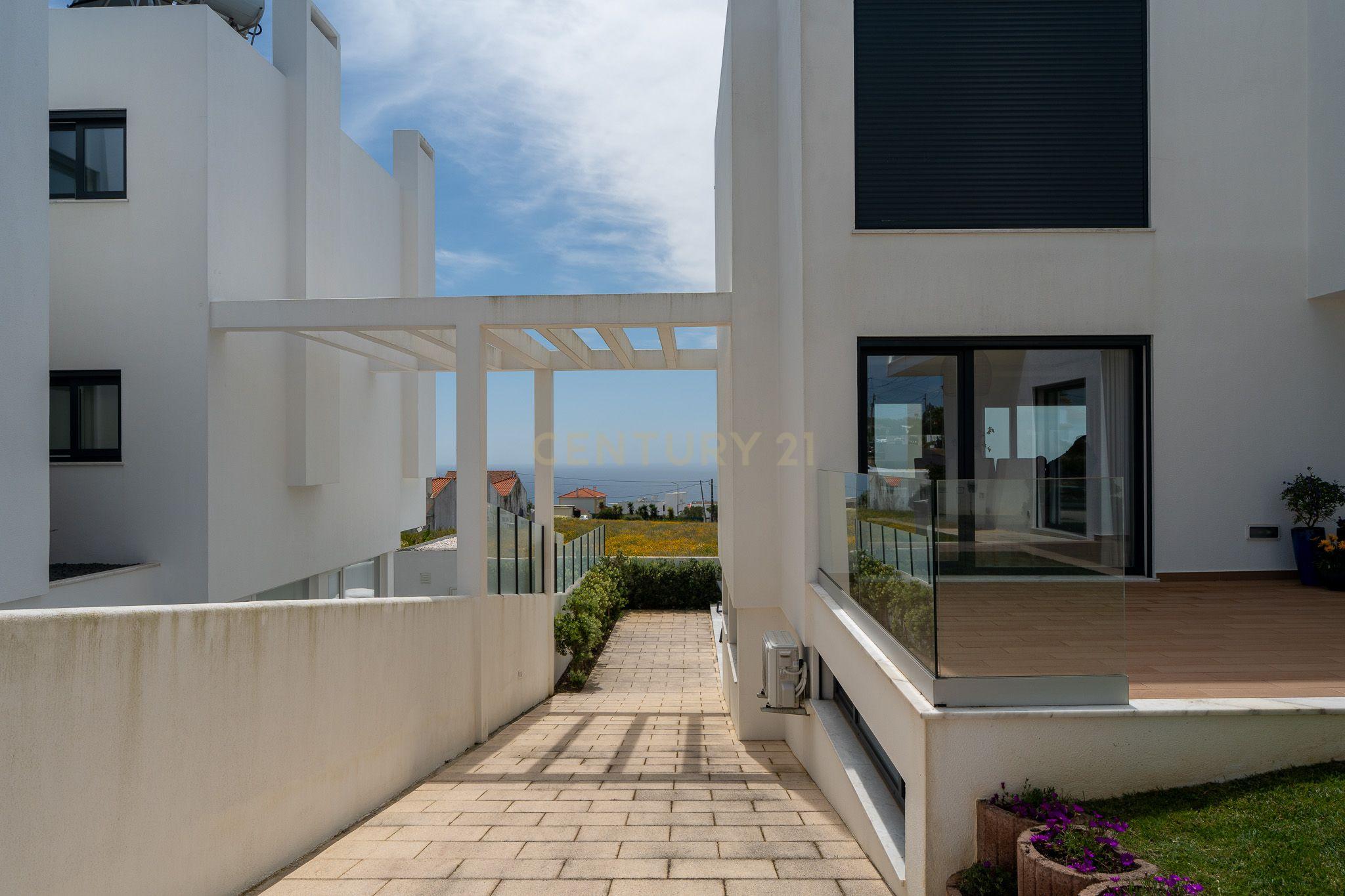 Oportunidade Única em Ribamar – Vista Mar, Qualidade e Localização de Excelência - Image 56