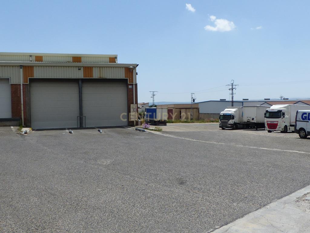 Armazém Comercial em Ávila - Excelente Localização e Acessos - Image 49
