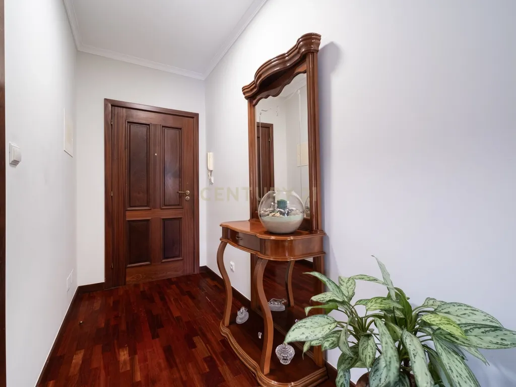 Apartamento T3 - Madalenas, Funchal - Image 10