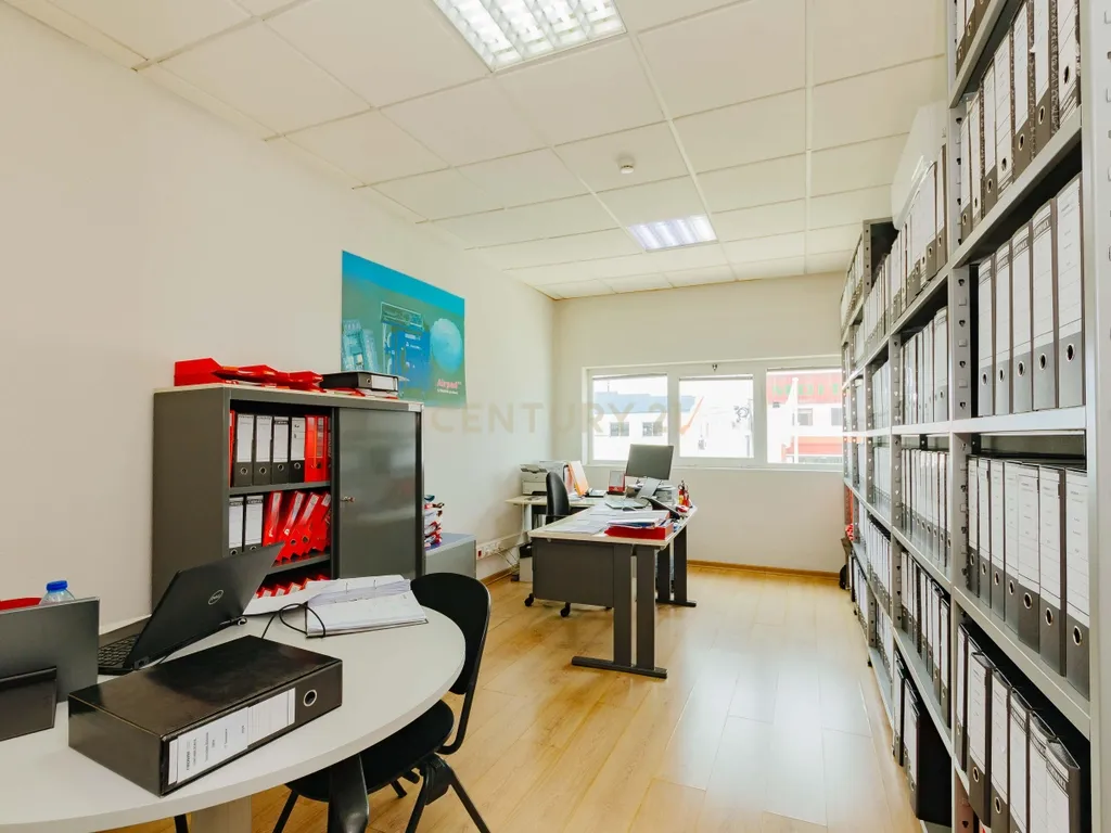 Armazém na Urbanização industrial Quinta dos Machados, Moita - Image 24
