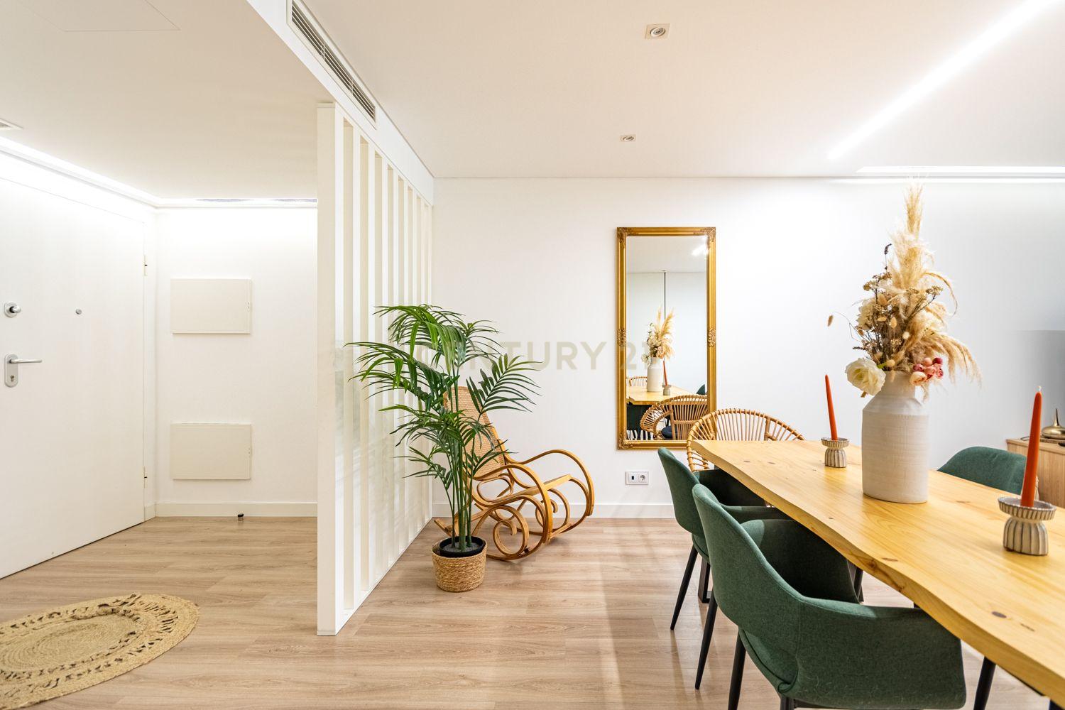 Fotografia 4 de Apartamento T2 com Varanda de 27 m² e Box | Malvarosa – Alverca