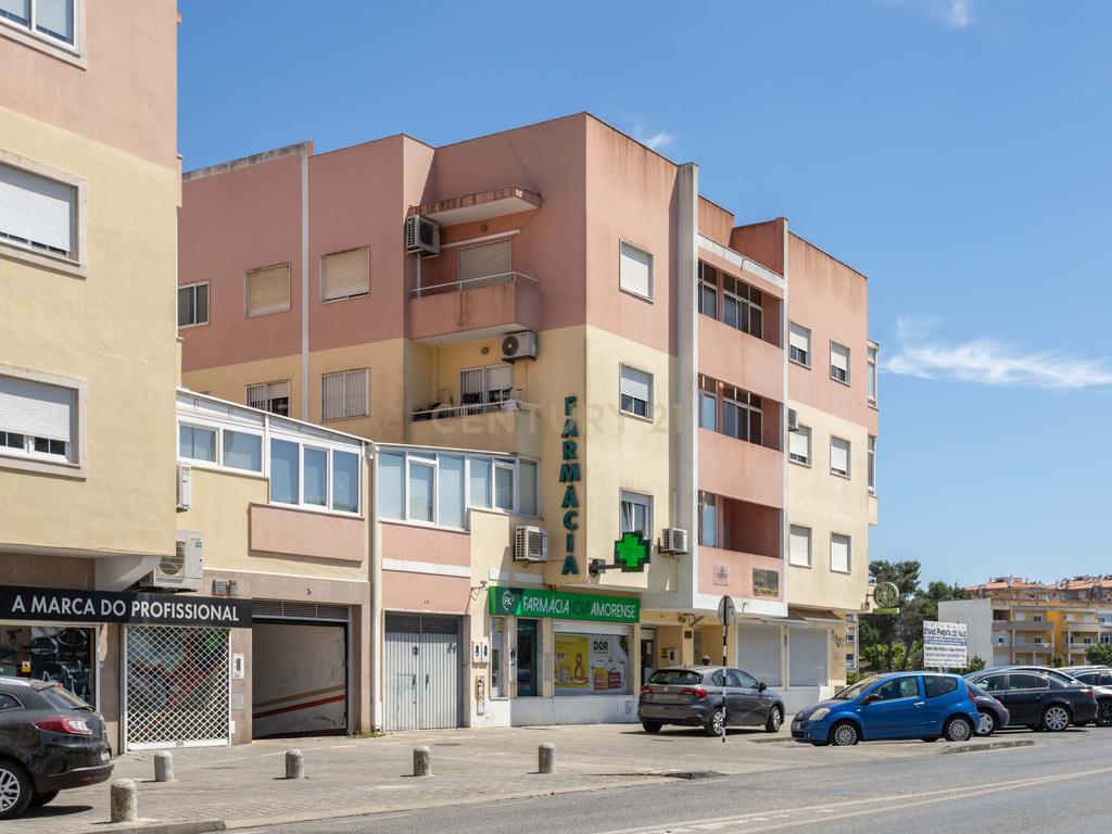 Arrendamento T3 Transformado em T4+2 - Image 61