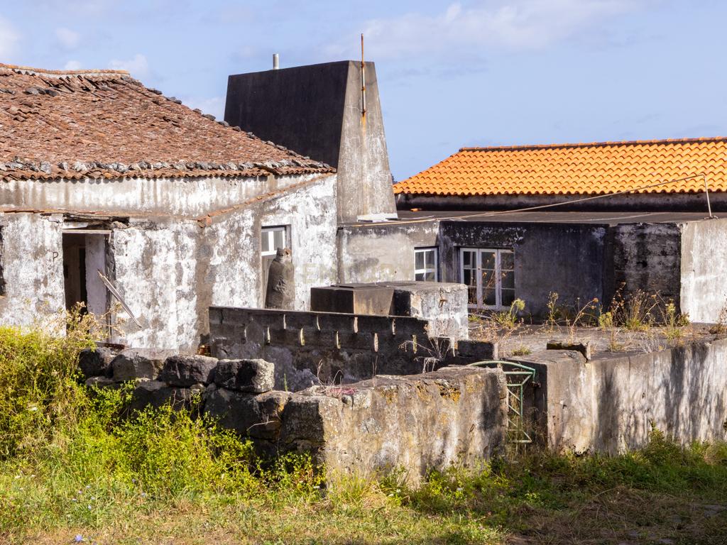 Casa para Recuperação em São Mateus, Santa Cruz da Graciosa - Image 13