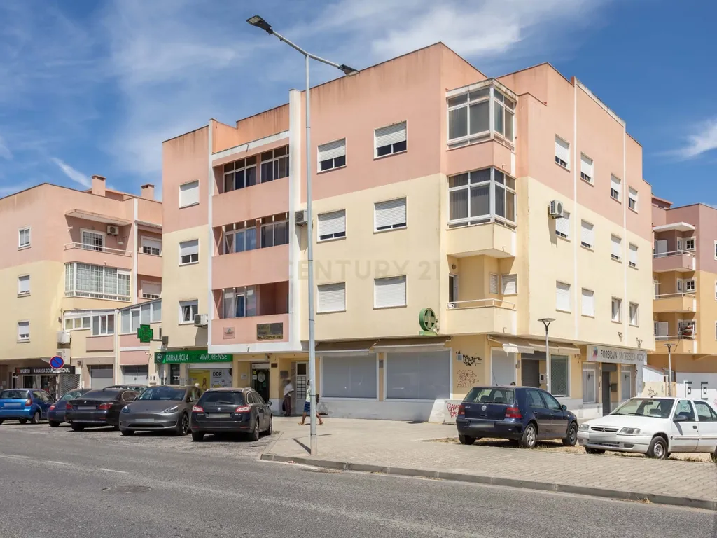 Arrendamento T3 Transformado em T4+2 - Image 63