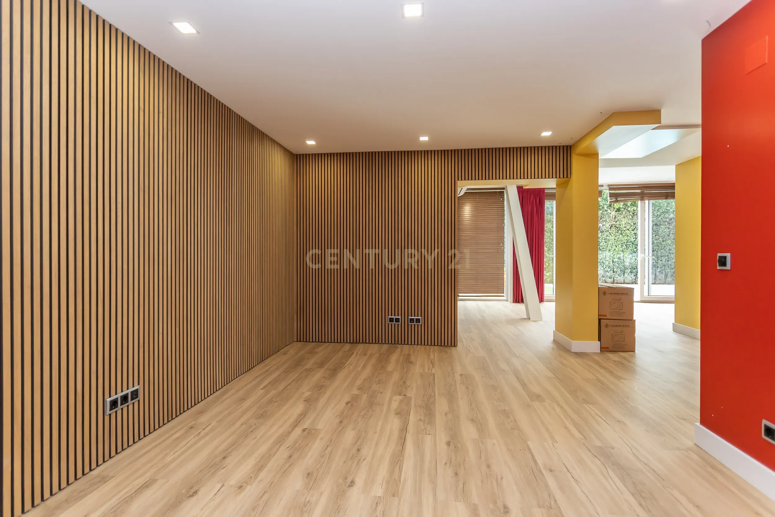 Moradia contemporânea, com piscina, no Aroeira Village, Concelho de Almada - Image 56