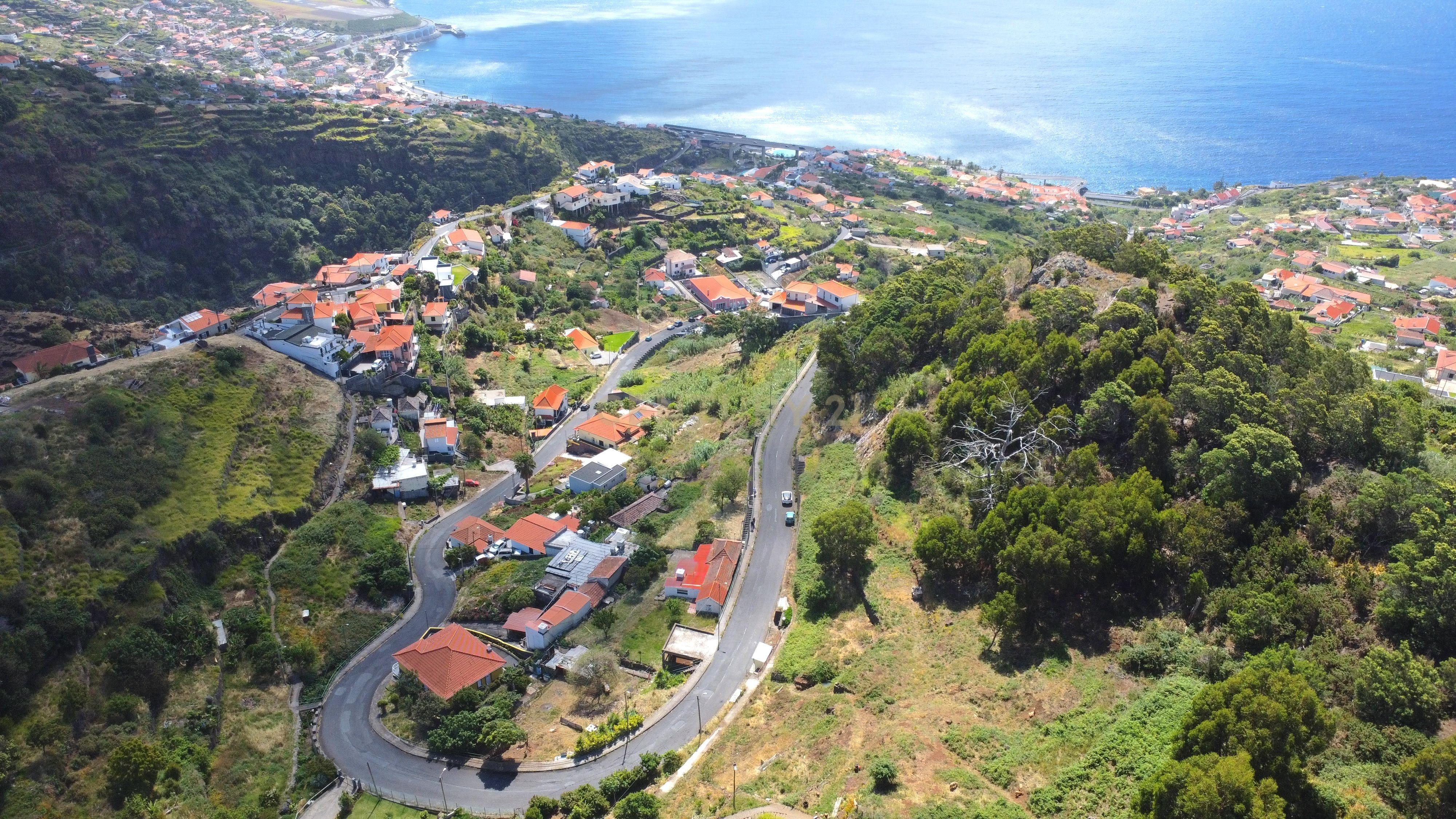 Fotografia 3 de Terreno Rústico em Santa Cruz, Ilha da Madeira