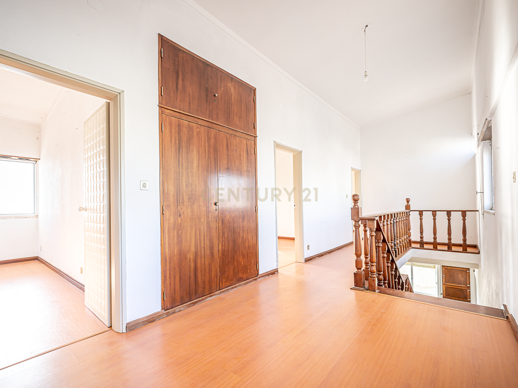Moradia com Vista Panorâmica para o Mar – Ribamar / Ericeira - Image 21