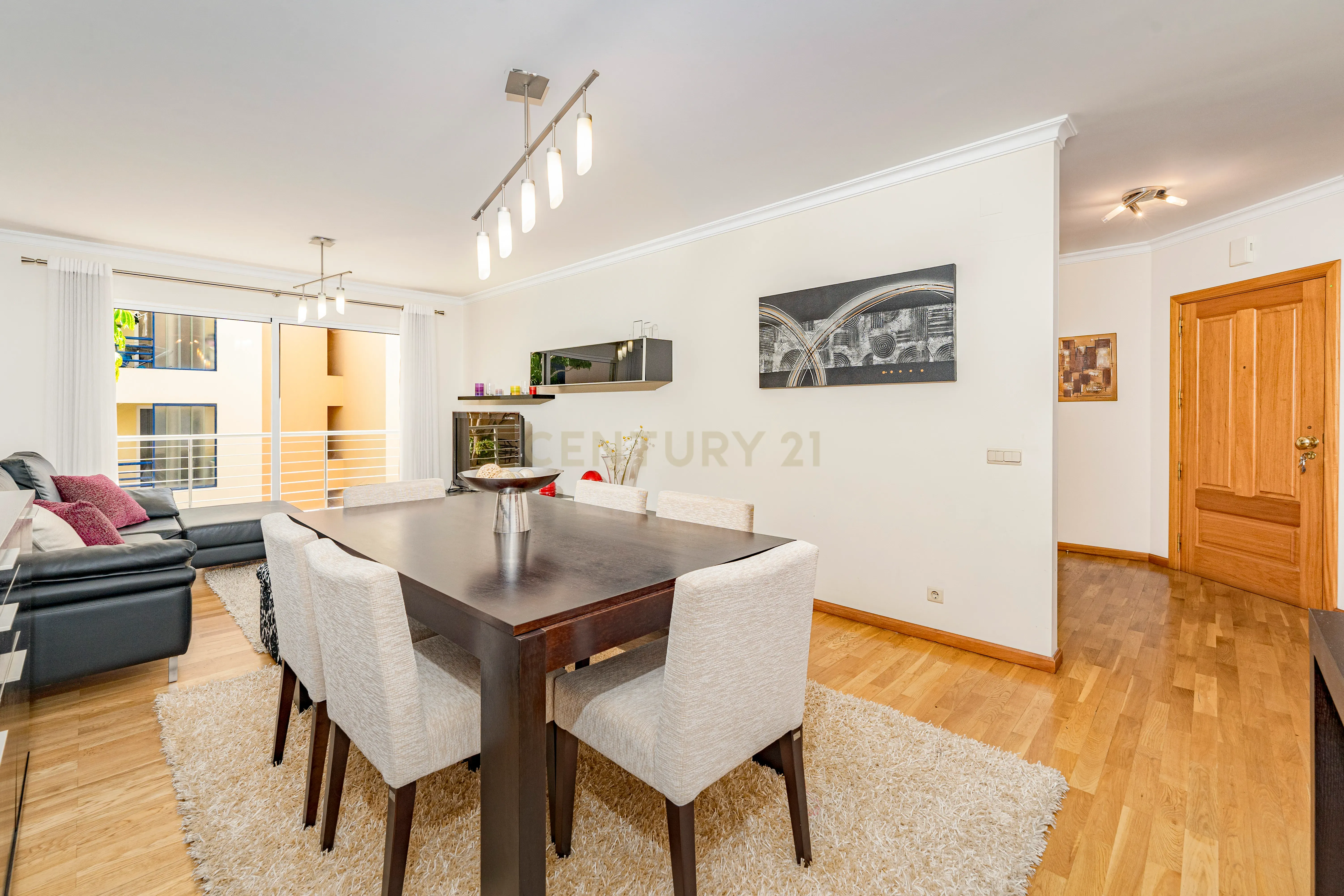 Fotografia 9 de Apartamento T2 Mobilado e Equipado para Arrendamento - Ajuda, Funchal