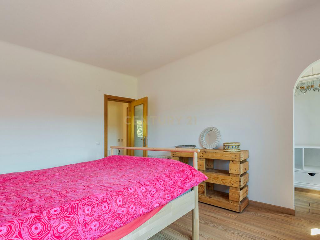 Moradia T4 Exclusiva com Piscina | Vista Serra da Arrábida | Setúbal - Image 16