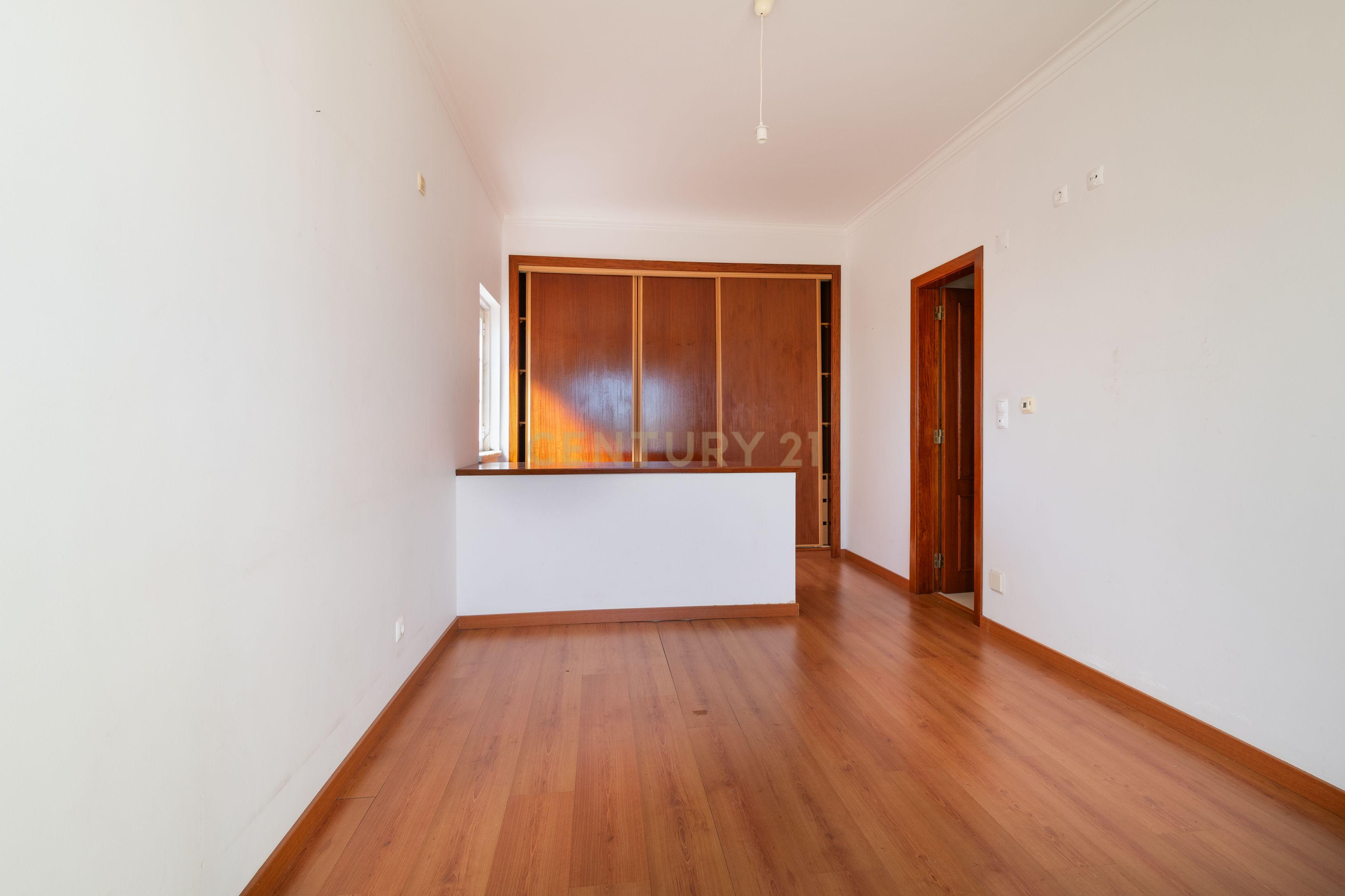 Moradia T4 à venda em Pontinha e Famões, Odivelas — foto 14