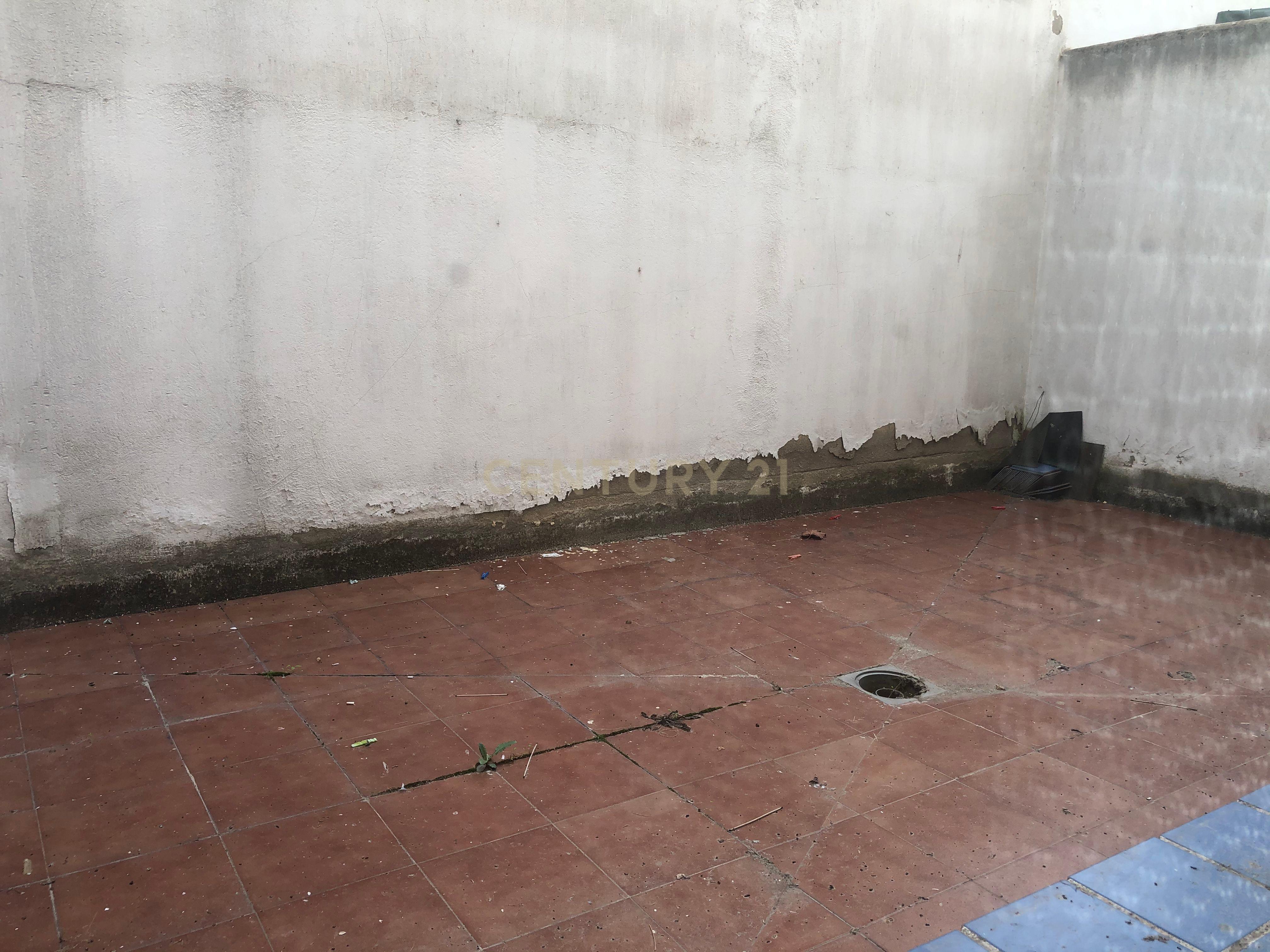 💎 Loja à Venda junto ao Parque de Cánovas | Espaço Versátil no Coração de Cáceres - Image 16