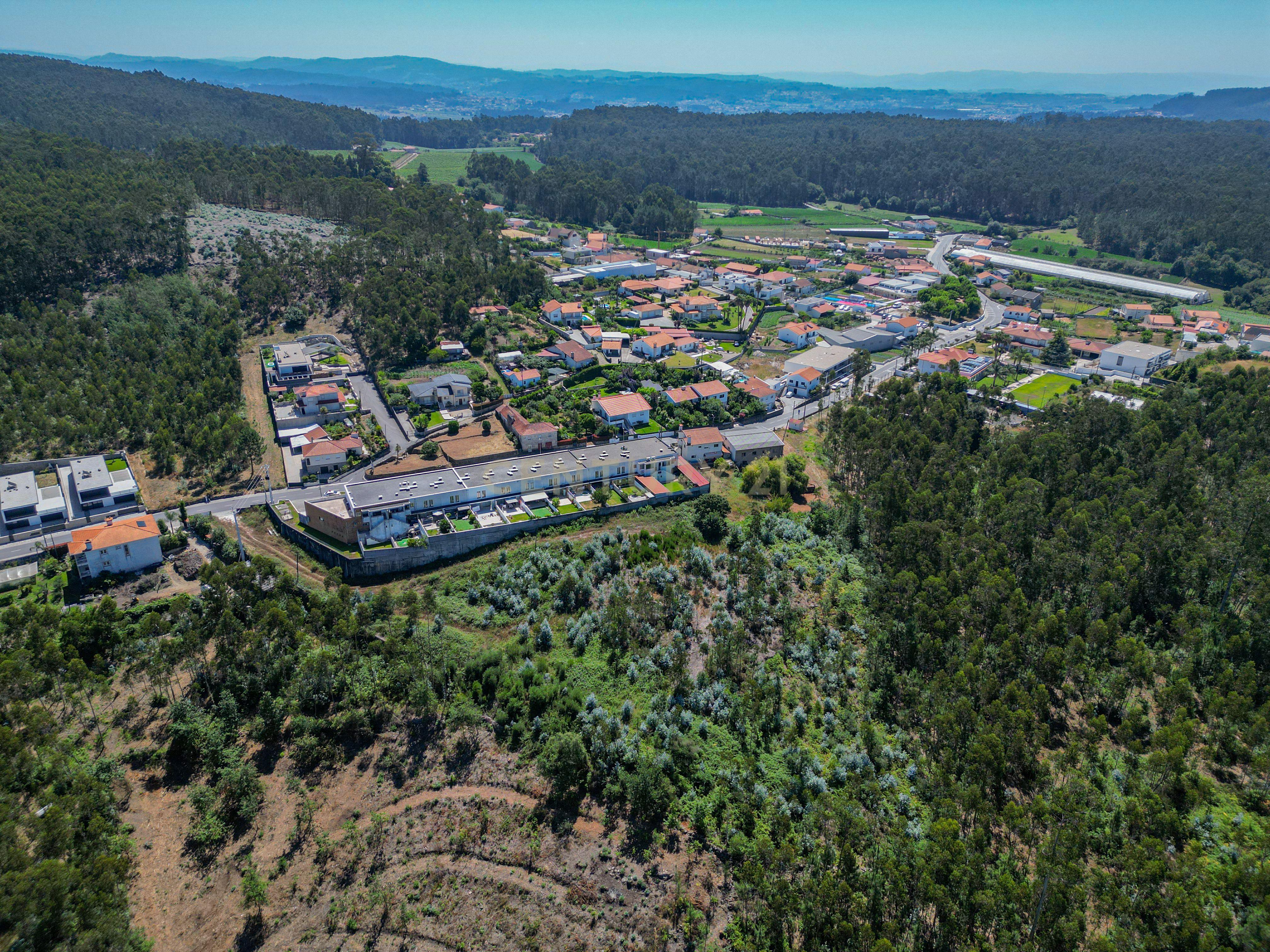 Fotografia 4 de Investimento Imobiliário em Barcelos | Projeto Aprovado em Fase Final