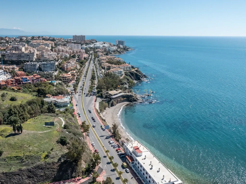 Moradia de Luxo a 500 Metros da Praia - Image 53