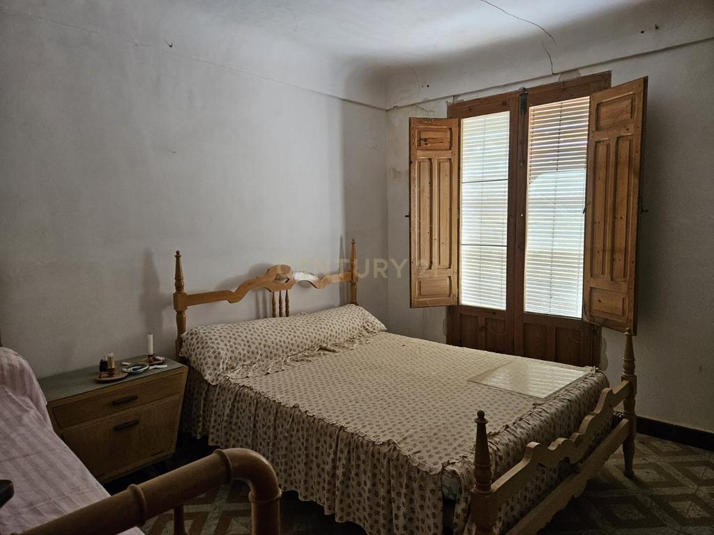 undefined - Image 10