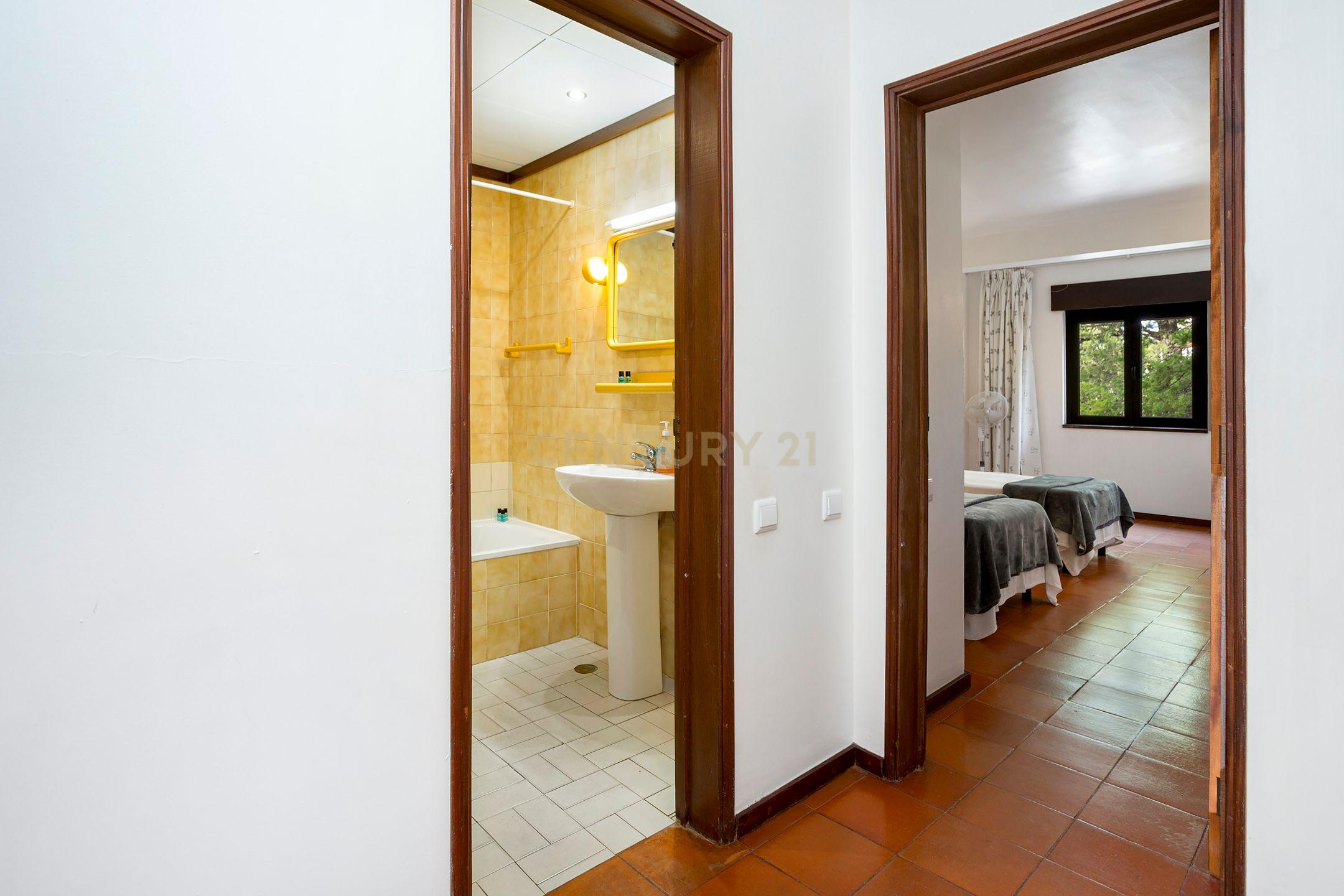 Apartamento T2 | Condomínio Balaia Mar e Hotel | Albufeira | Algarve - Image 21