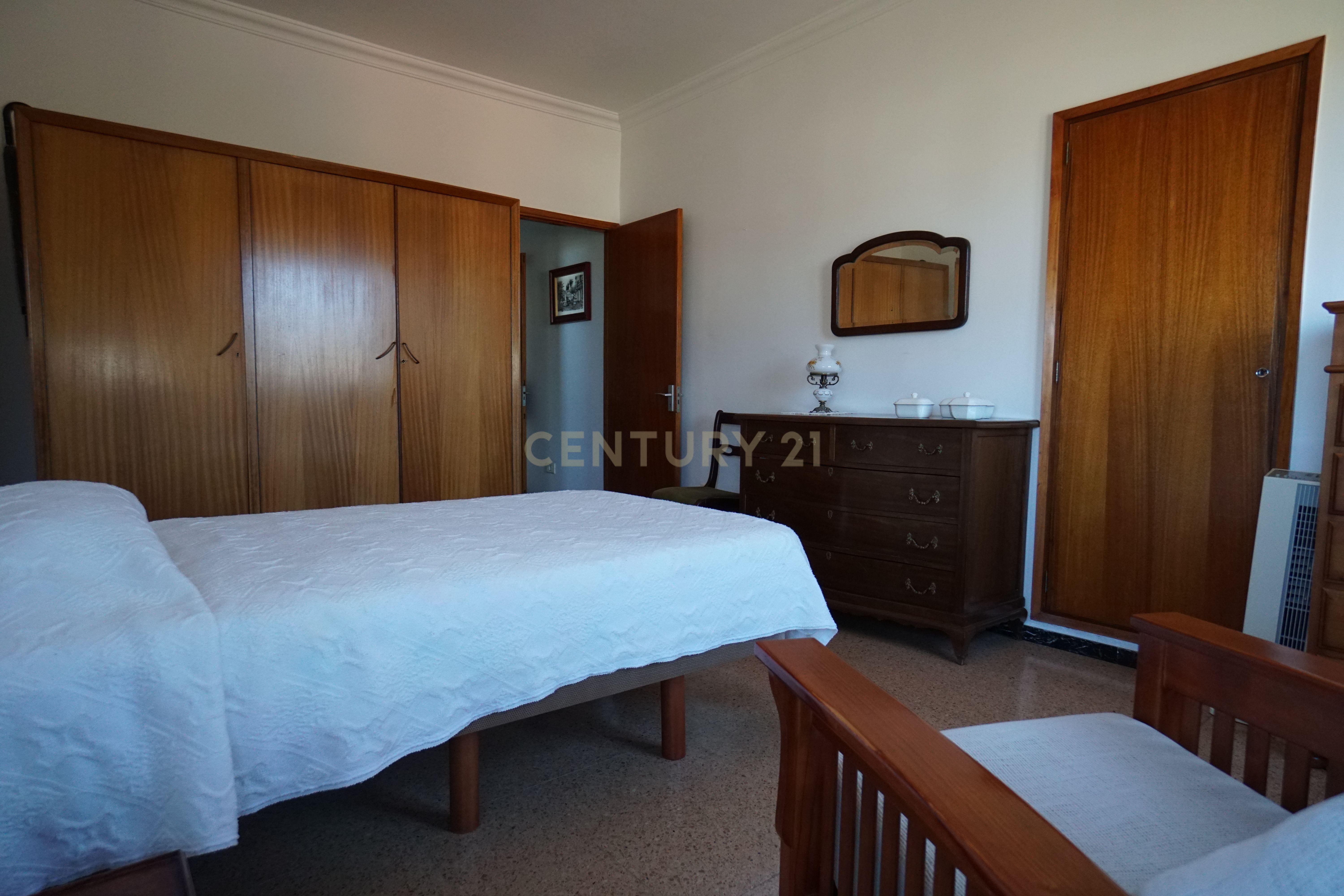 undefined - Image 13