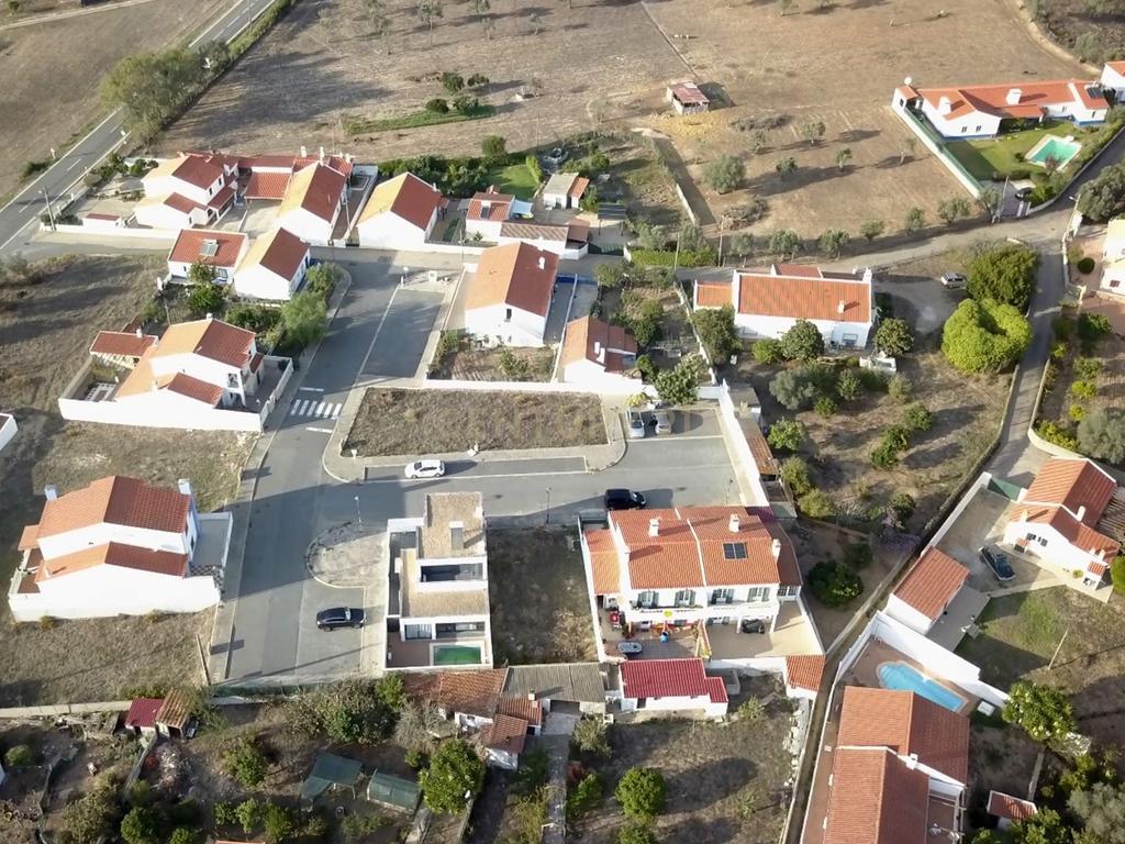 Lote para habitação localizado em Monte da Vinha - Image 13