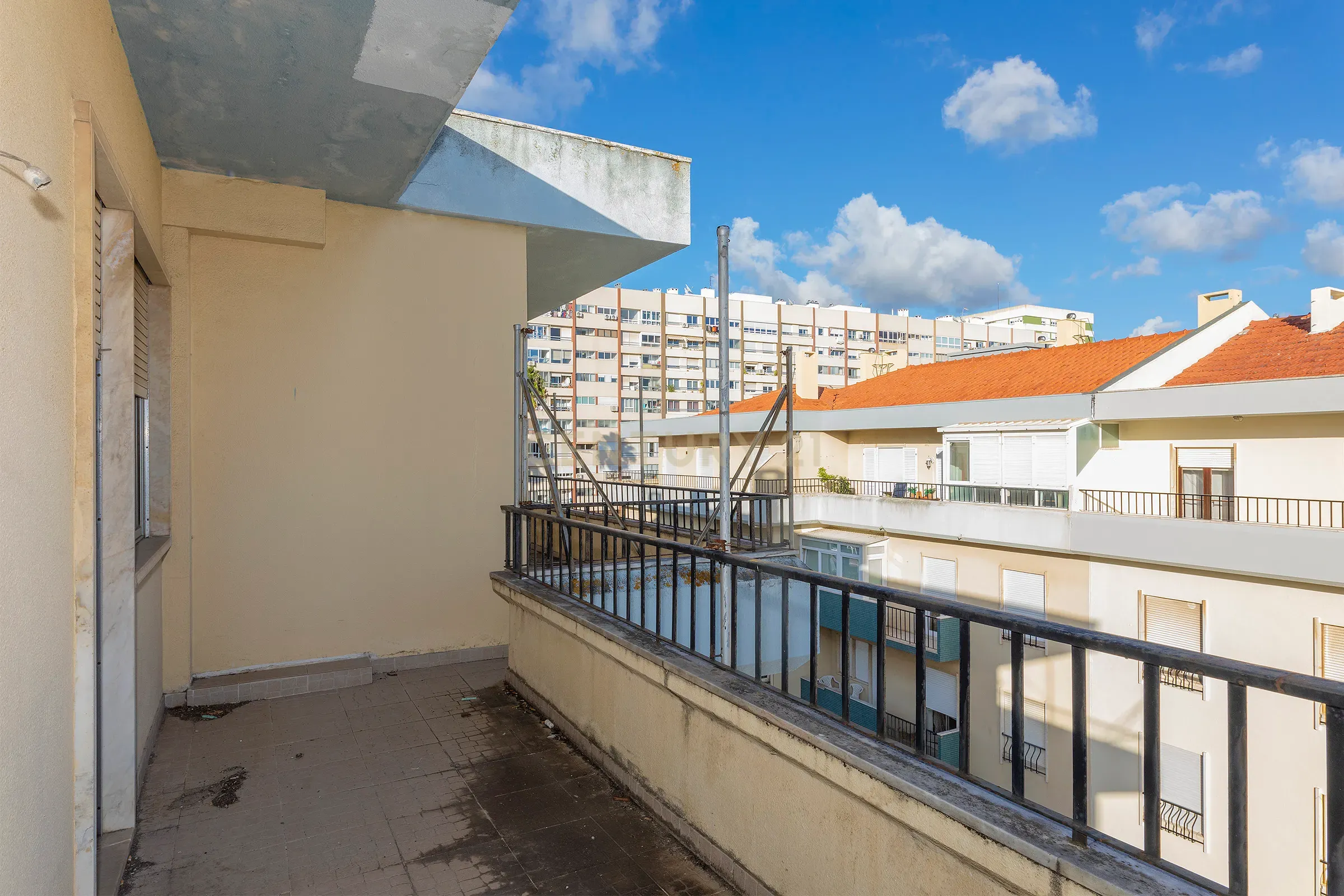 Apartamento T6 | Último Andar | 226m² | Quinta das Palmeiras, Oeiras - Image 23