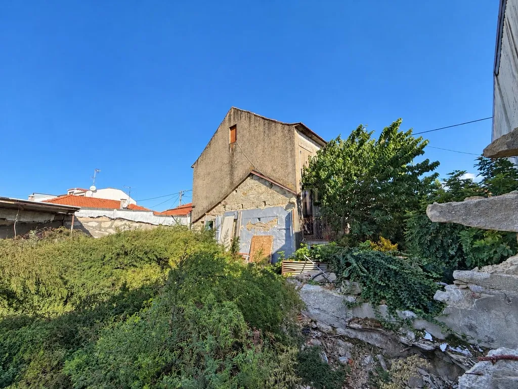 Moradia para Reabilitação Total com Projeto de Arquitetura | Vila Nova da Telha, Maia - Image 22