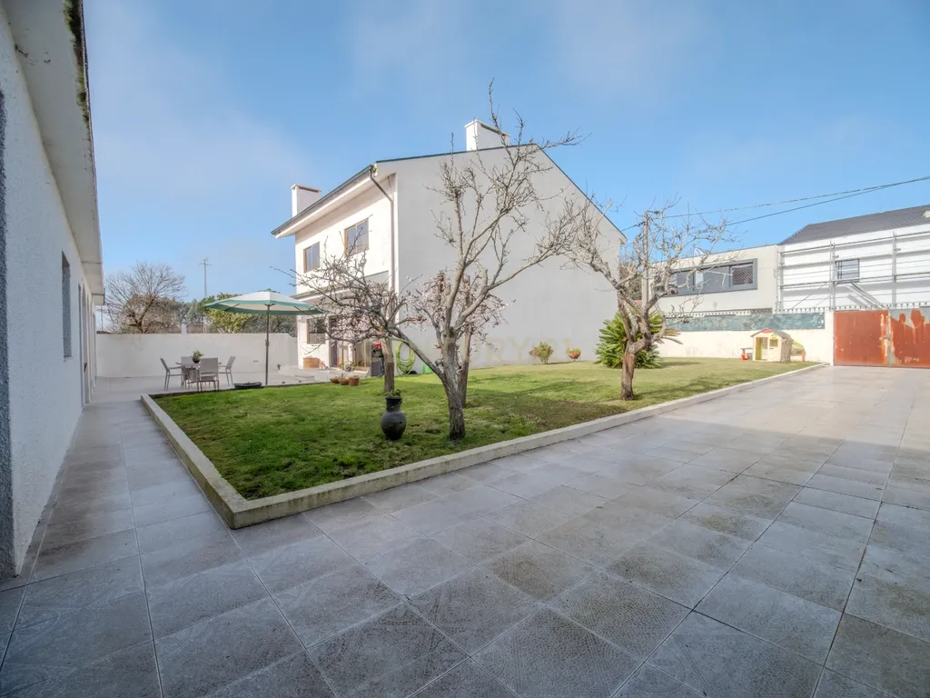 Terreno com Projeto Aprovado em Lavra, Matosinhos - Image 12