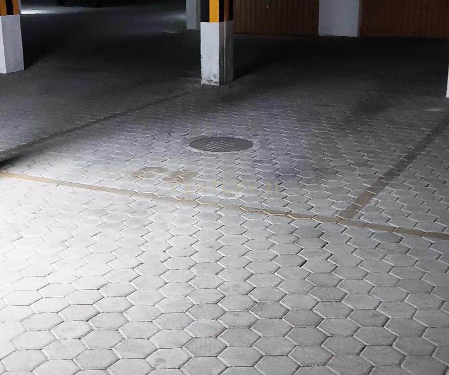 LUGAR GARAGEM EM ALVOR JUNTO PASTELARIA SUIÇA - Image 13
