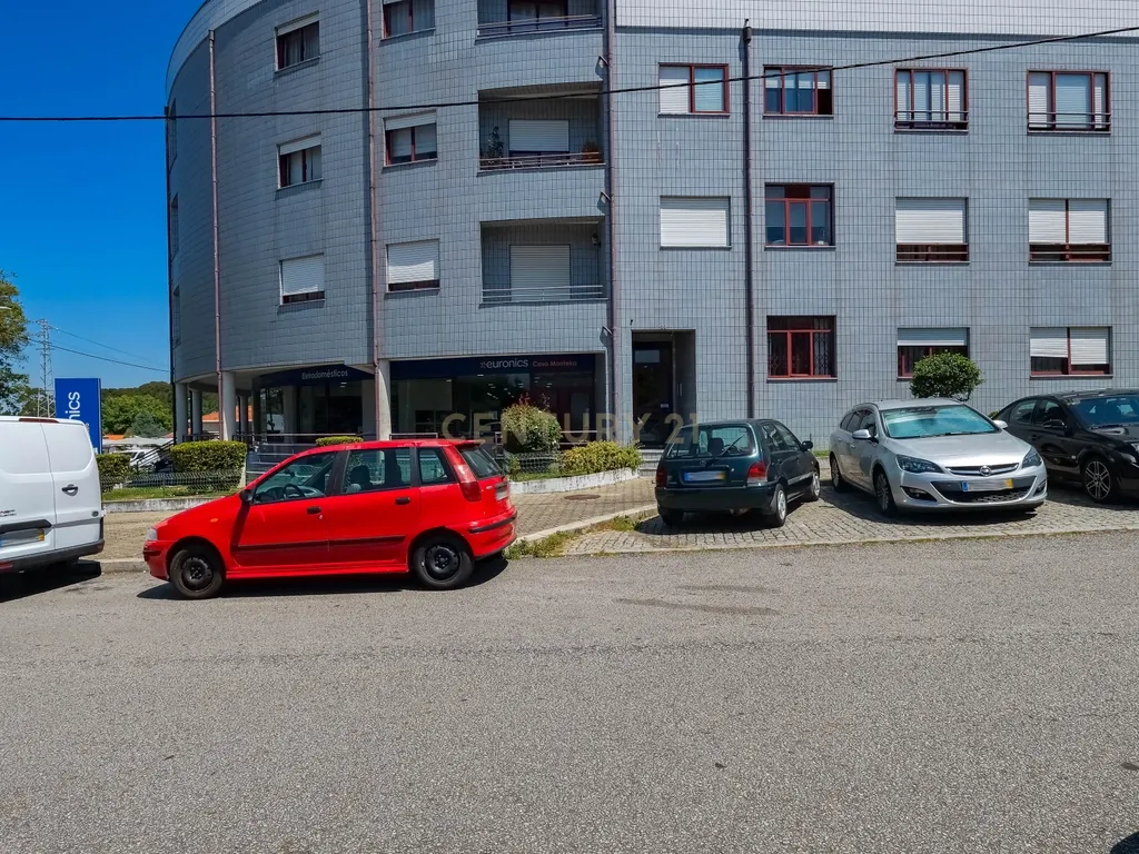Apartamento T1 em Vila Nova de Gaia, com lugar de garagem - Image 20