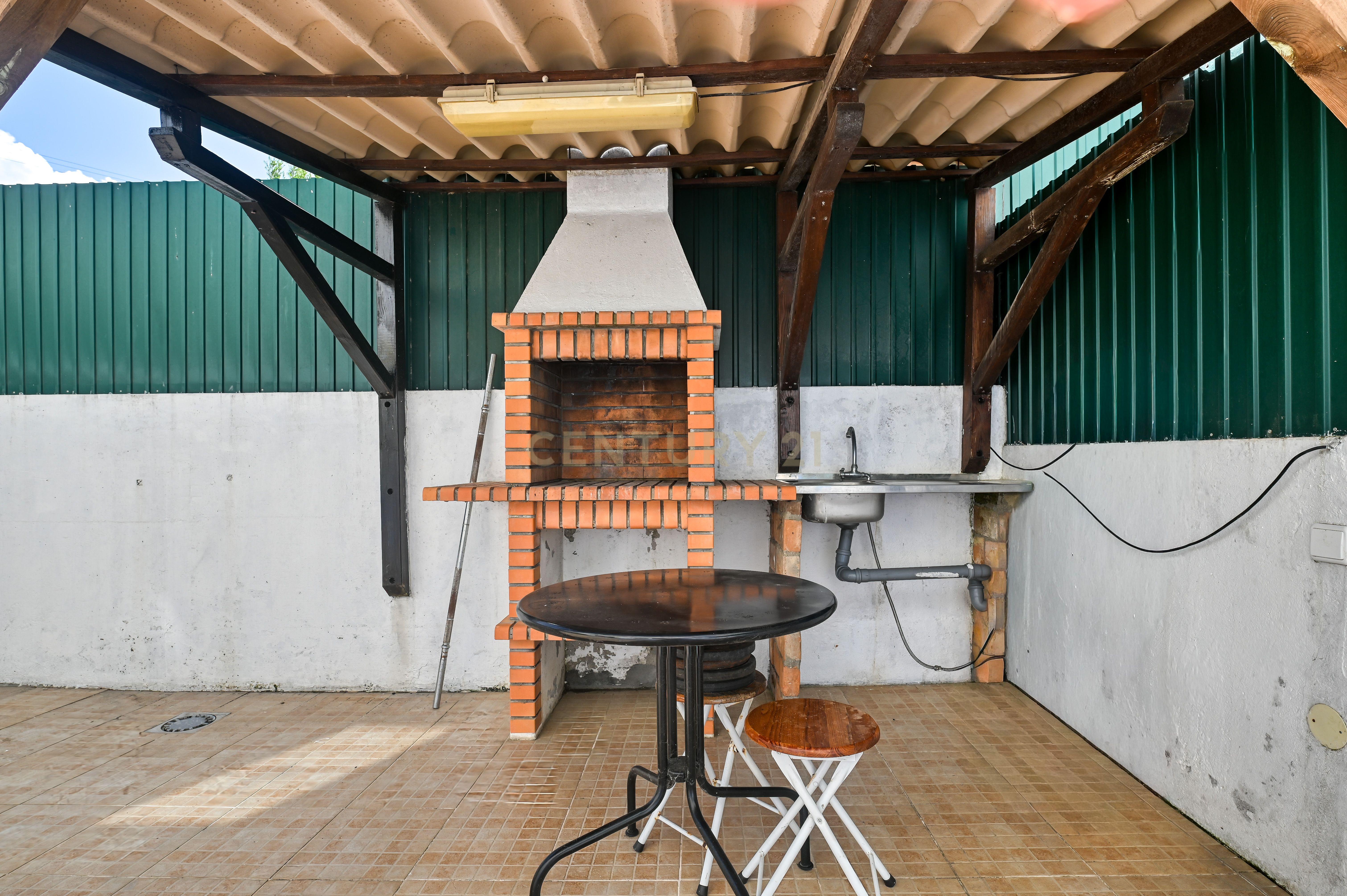 Fotografia 3 de Apartamento T2 em Milharado, com terraço e parquemento