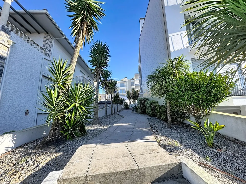 Penthouse T2 com Terraço e Piscina Privativa – Sítio da Nazaré - Image 11
