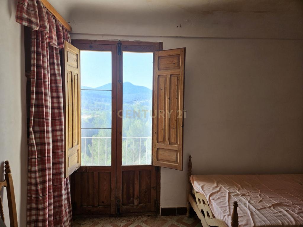 undefined - Image 14