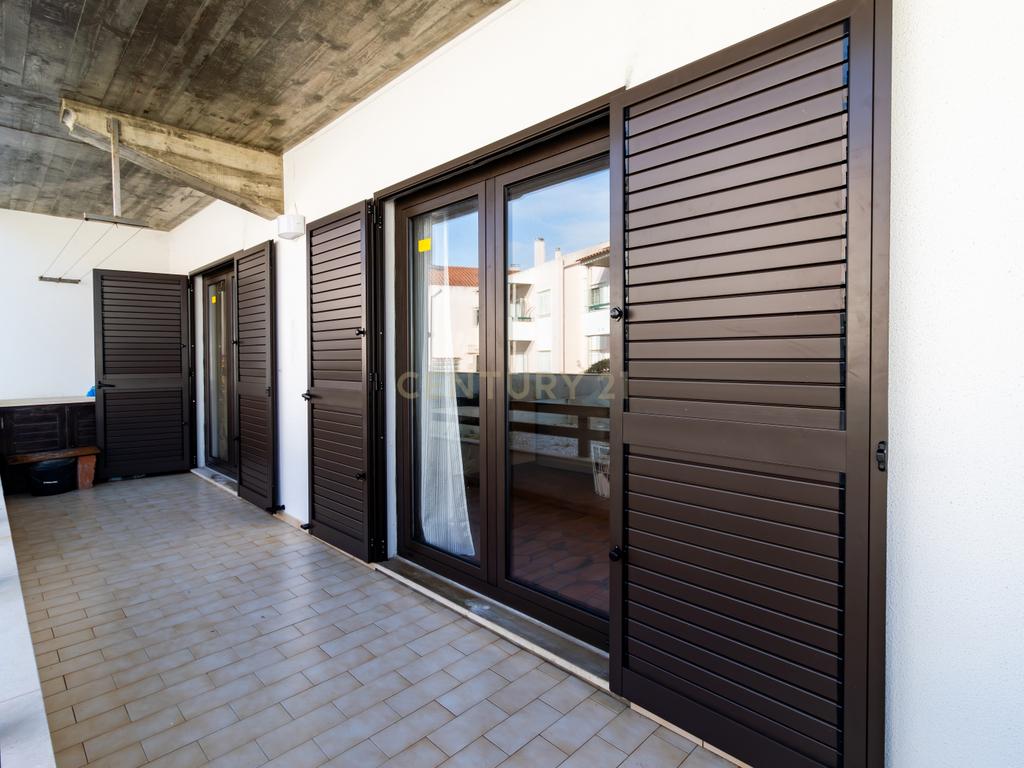 Excelente Apartamento T2 - Image 11