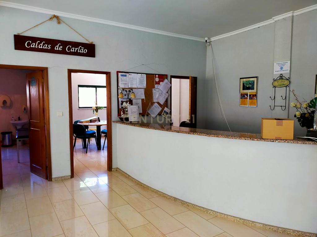 Estância termal inserida em propriedade de 7,4 hectares - Image 15