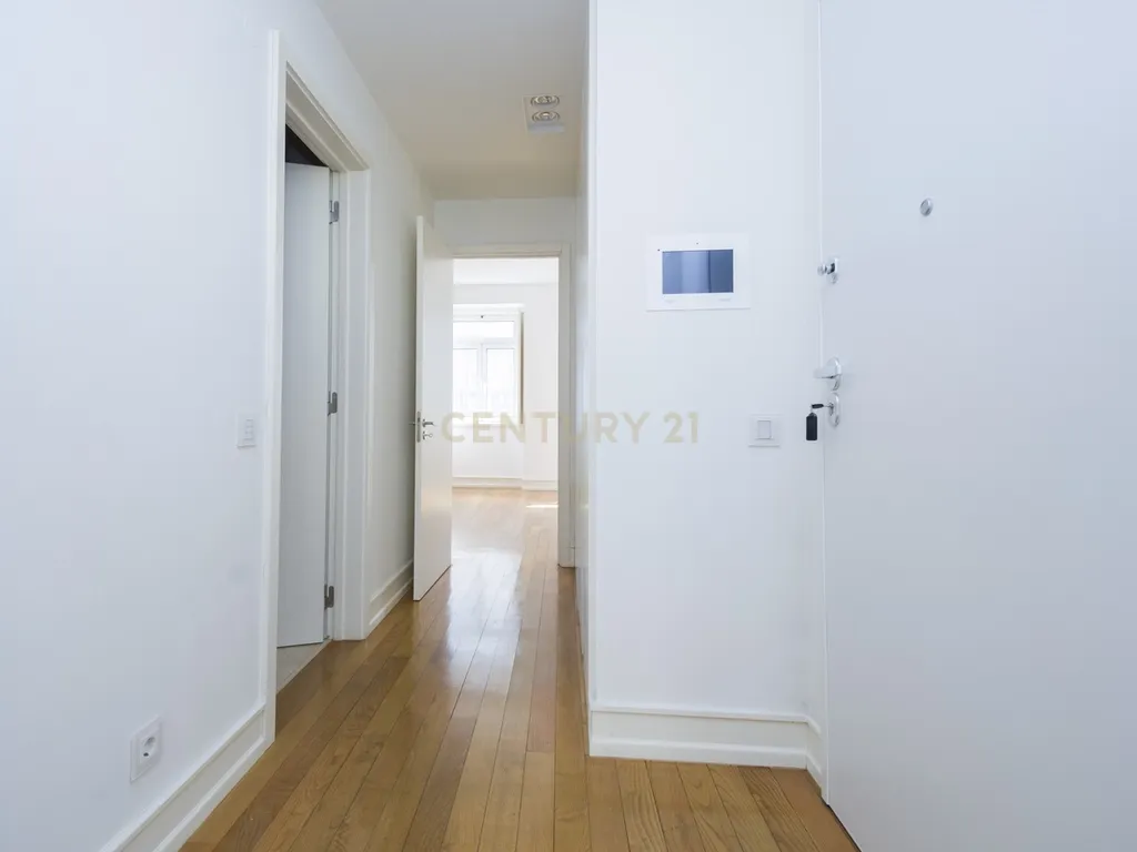Apartamento T2 de Charme para Arrendamento na Avenida da Liberdade - Image 12