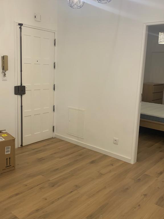 Apartamento para Investimento Metro de Alfornelos - Image 14
