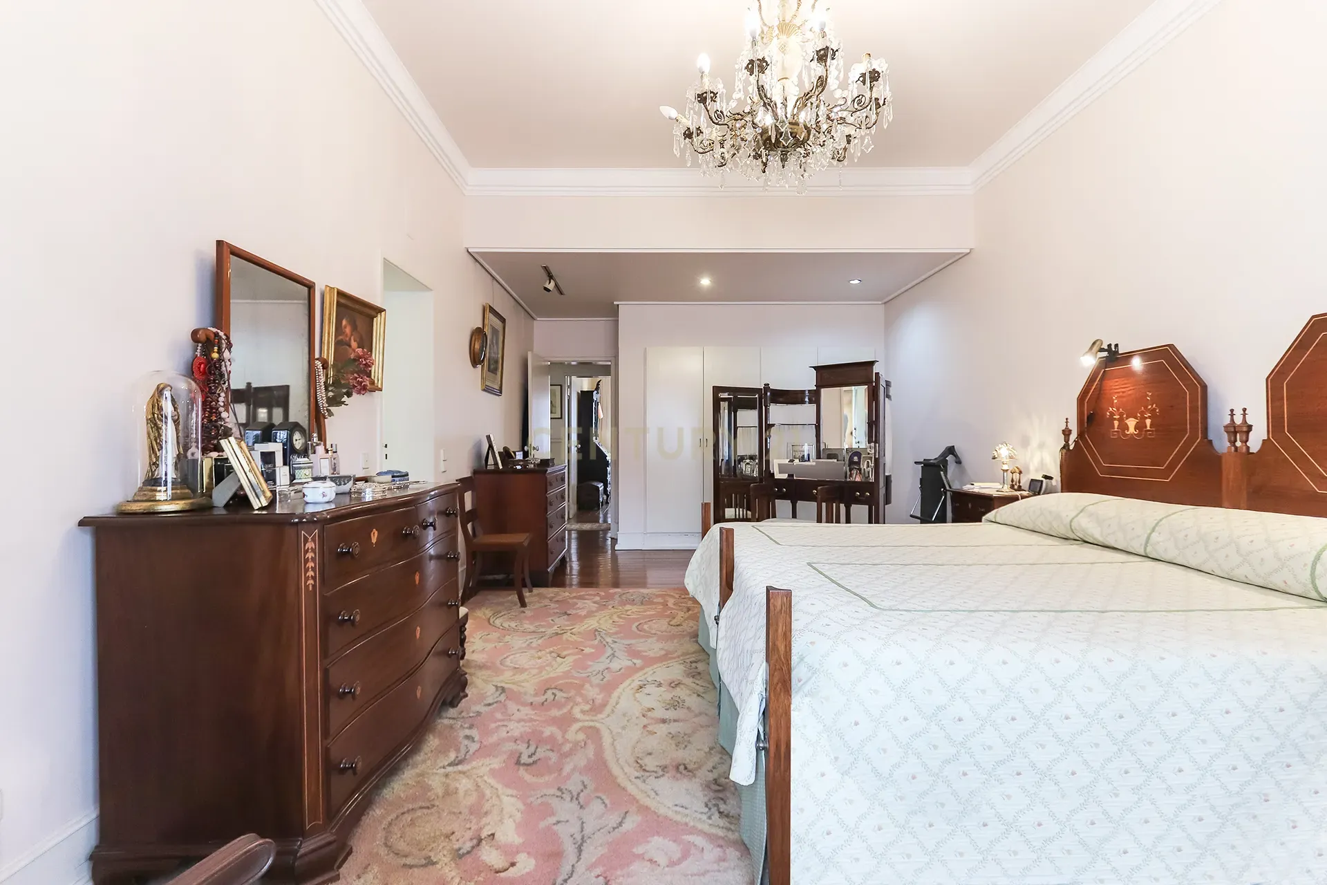 Apartamento T6 de charme no Areeiro - Image 17