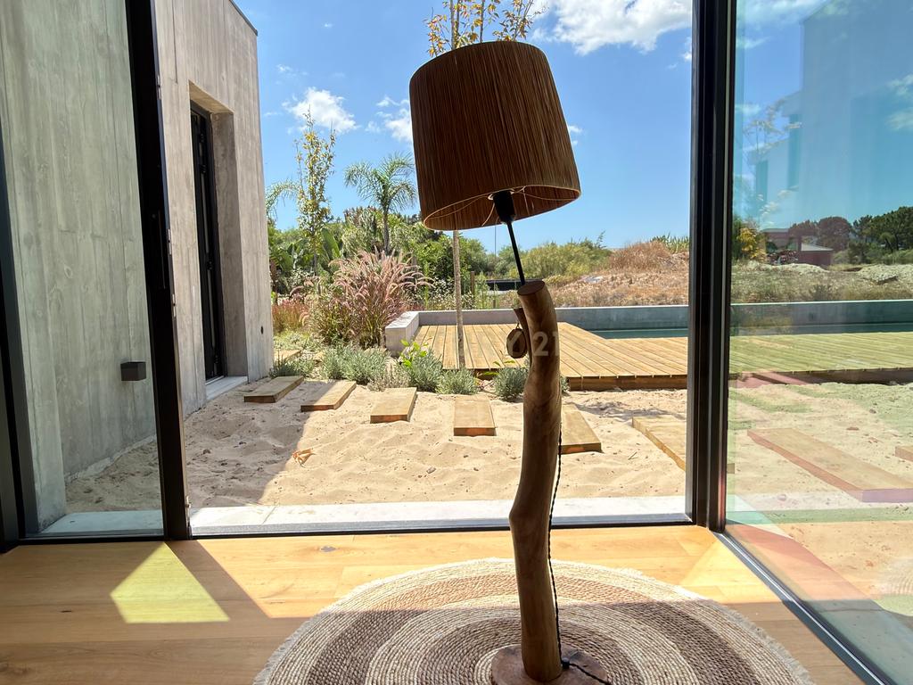 Moradia T6 com Projeto de Autor em Tróia/Comporta | Piscina, 3 Suites, Jardim Privado - Image 7