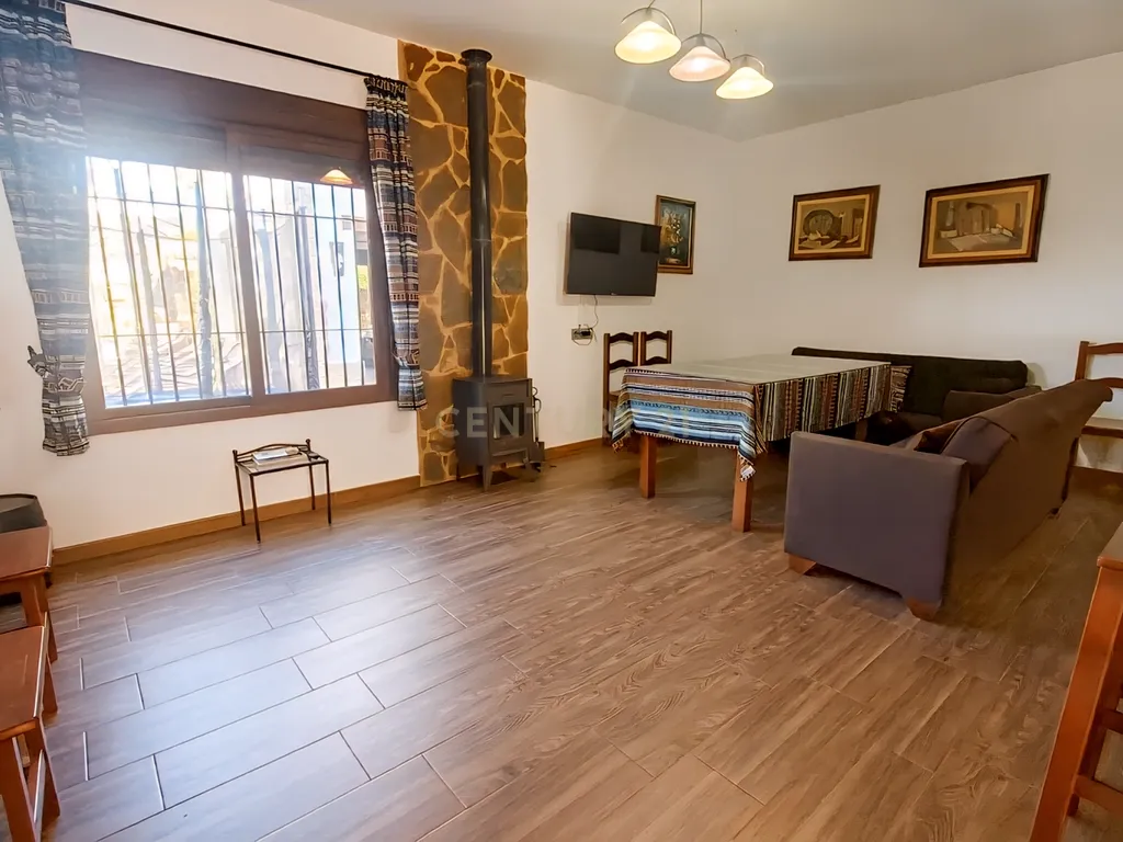 Exclusiva Propriedade Boutique com 3 Apartamentos Independentes, Piscina e Jardim Privado perto de Ronda – Elevada Rentabilidade Turística - Image 16