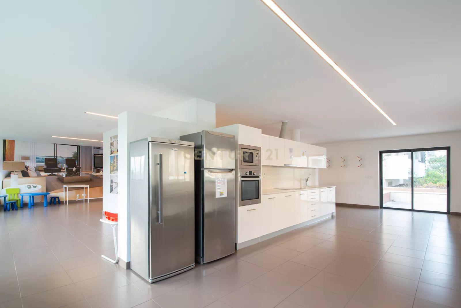 Apartamento Premium T3 Terraços d'Amora - Image 2
