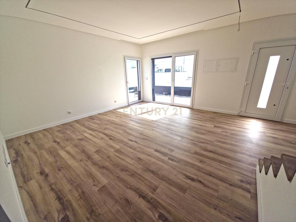 Moradia Nova T4 - Lourinhã - Image 5