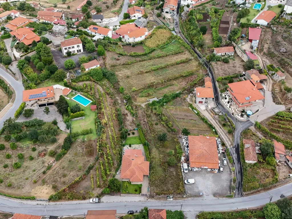Terreno com cerca de 5.000 m² para Venda - Image 13