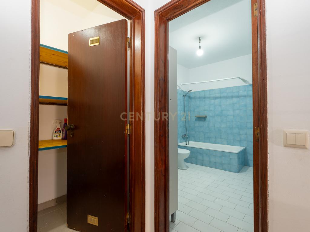 Apartamento T1 com potencial para T2 na Rinchoa – Conforto e Tranquilidade! - Image 13