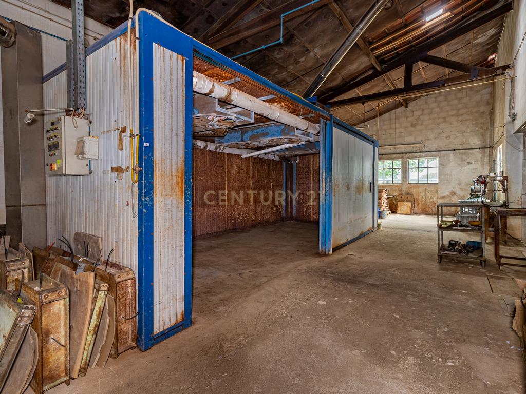 Armazem industrial com logradouro - Image 13