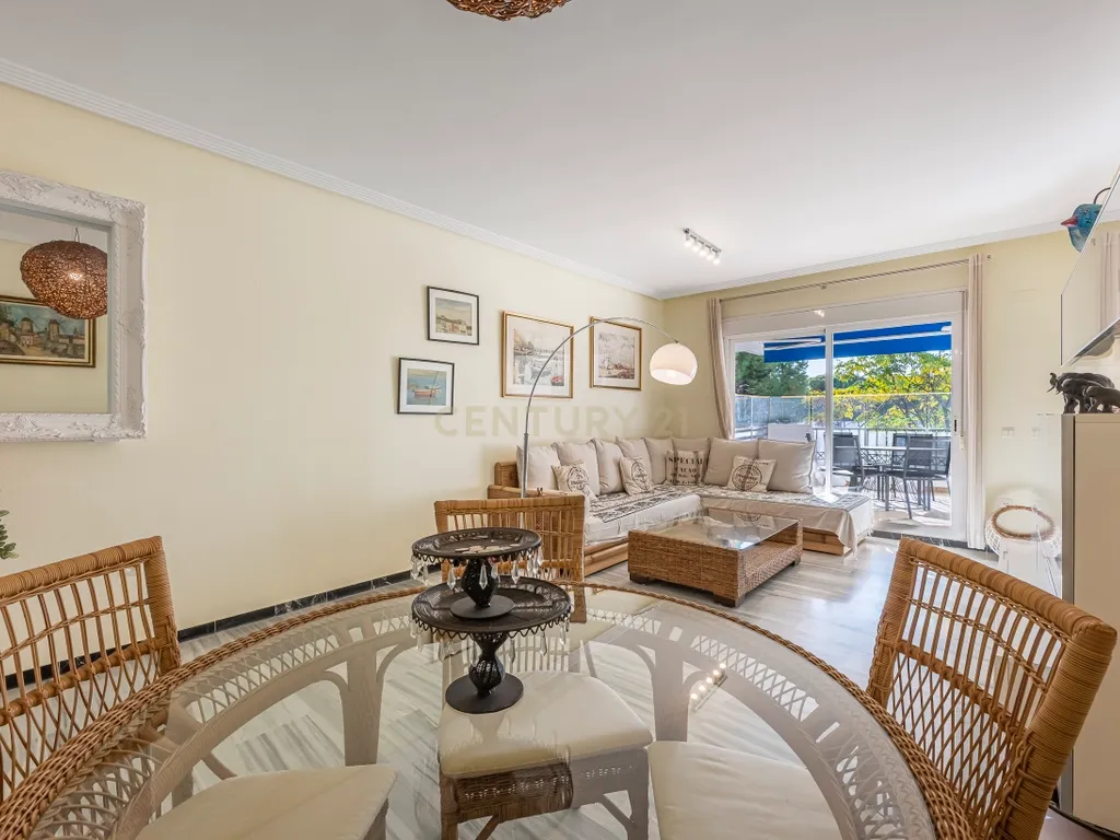 Apartamento exclusivo de 2 quartos no coração de Puerto Banús - Image 11