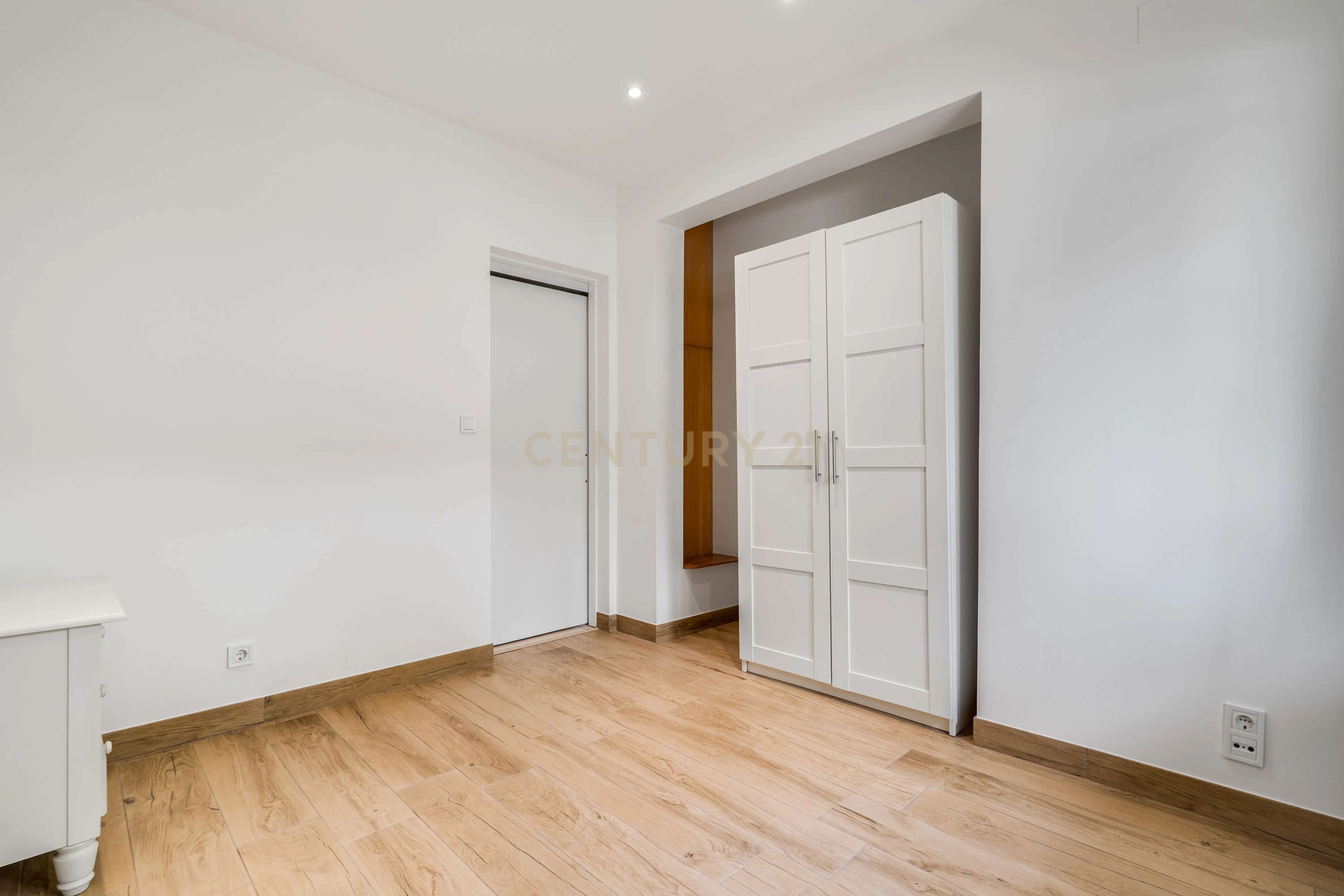 Fotografia 3 de Moradia T5 em Portimão, Excelente Oportunidade de Investimento