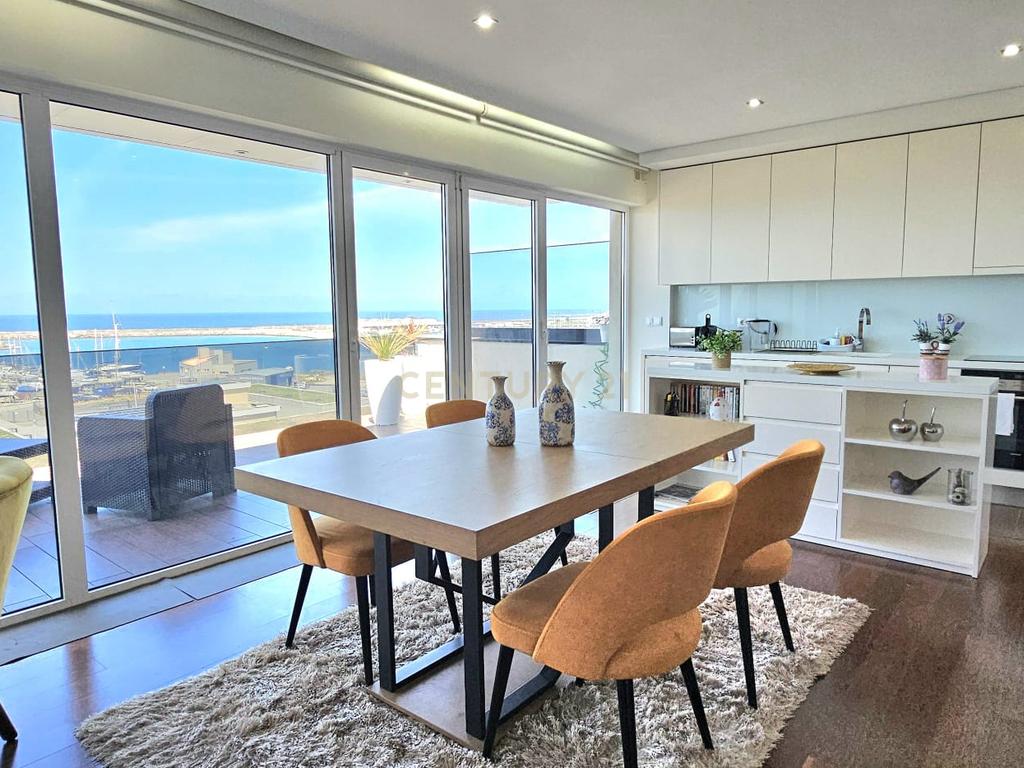 Apartamento T2 em Primeira linha de mar em Vila do Conde - Image 5